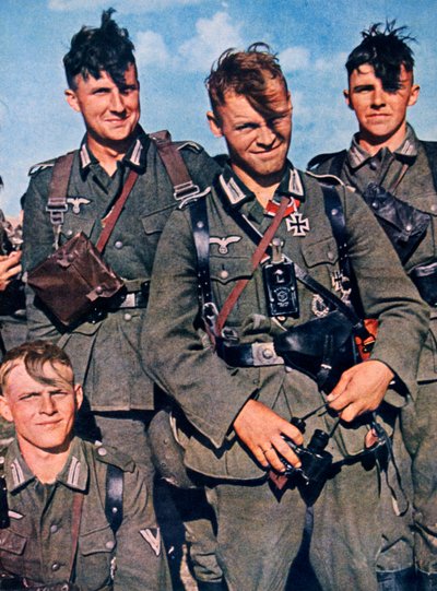German Grenadiers, 1943 by Unbekannt