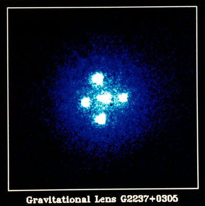 Gravitational Lens G2237+0305 by Unbekannt