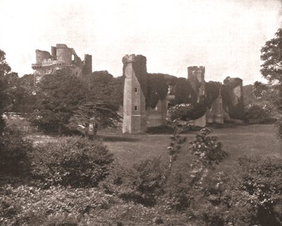 Herstmonceux Castle, East Sussex by Unbekannt