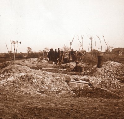 Hidden Battery, c1914-c1918 by Unbekannt