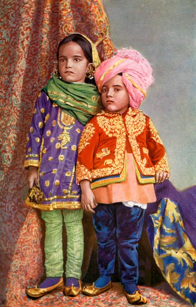 Hindu children of North Kashmir, India, 1922 by Unbekannt