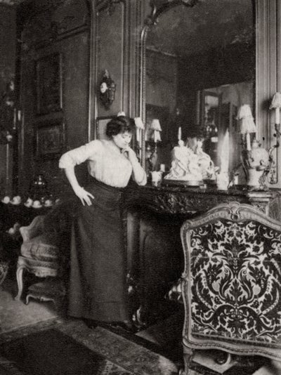 Jeanne Julia Bartet, French actress, 1901 by Unbekannt