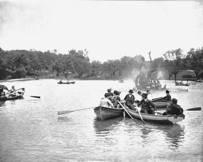 Lake in Wade Park, Cleveland, Ohio, USA by Unbekannt