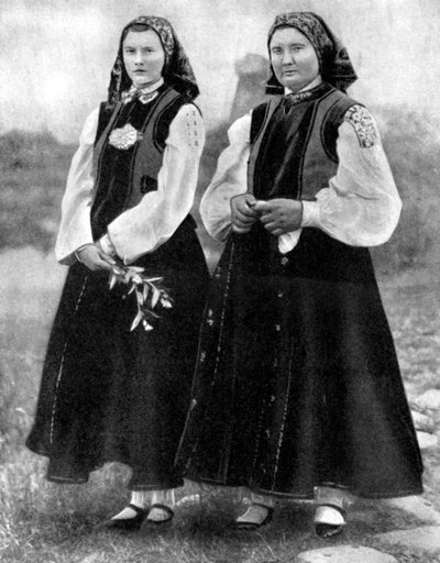 Latvian Women in Traditional Costume by Unbekannt