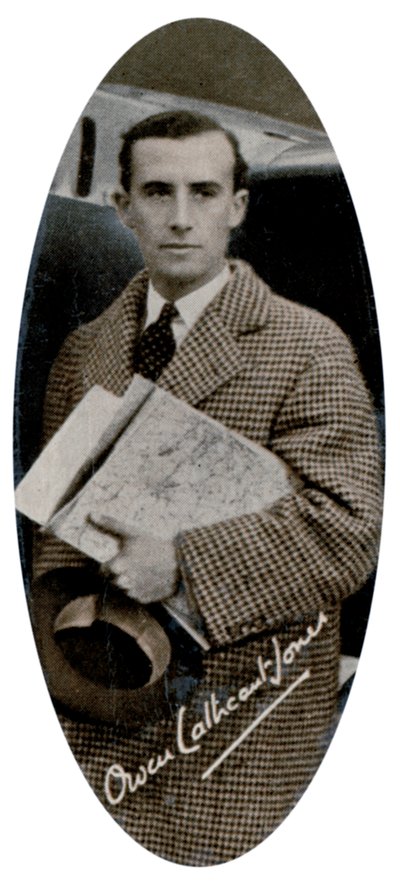 Lieutenant Owen Cathcart Jones, British Pilot by Unbekannt