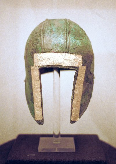 Macedonian helmet, 3rd century BC by Unbekannt