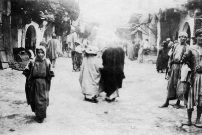 Market, Mosul, Mesopotamia by Unbekannt