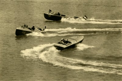 Motorboat race, Wörthersee, Carinthia, Austria by Unbekannt