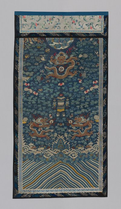 Panel Furnishing Fabric, China, Qing Dynasty, 1644-1911 by Unbekannt