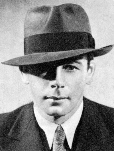 Paul Muni, American Film Actor, 1934-1935 by Unbekannt