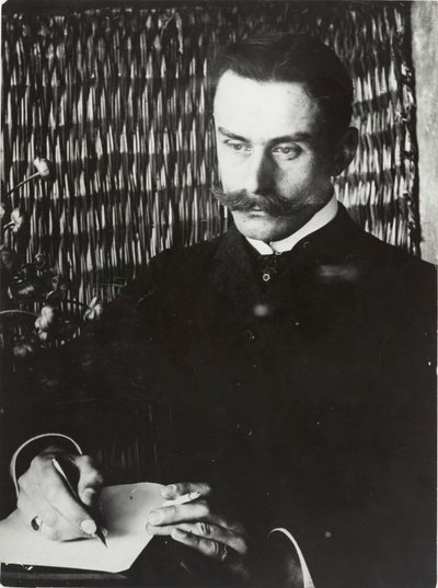 Portrait of Thomas Mann 1875-1955, c.1900 by Unbekannt