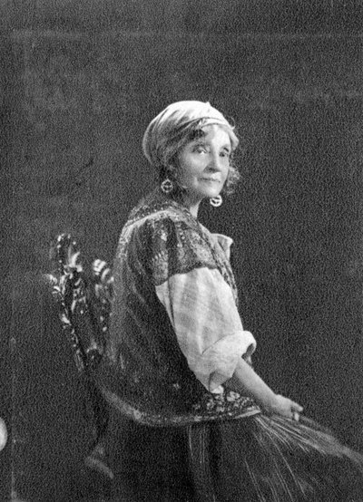 Rejane, French Actress, 1905 by Unbekannt