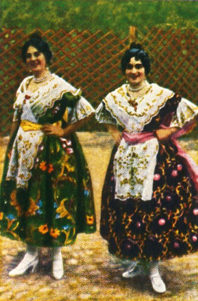 Spanish Women in Traditional Costume, c1928 by Unbekannt