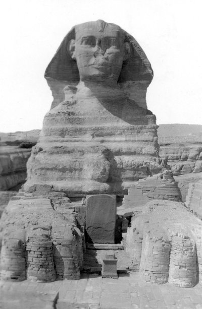 The Great Sphinx of Giza, Egypt by Unbekannt