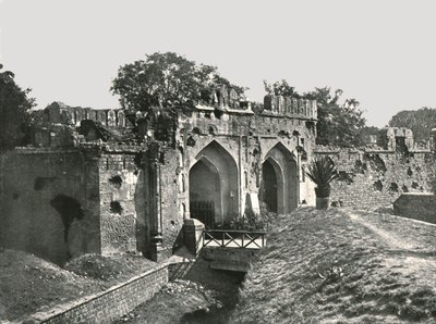 The Kashmiri Gate, Delhi, India by Unbekannt