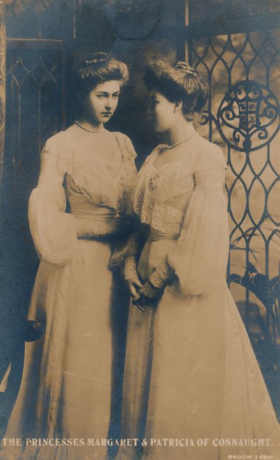 The Princesses Margaret & Patricia of Connaught by Unbekannt