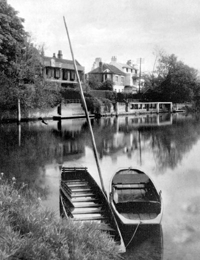 The Thames near Weybridge, Surrey, England by Unbekannt