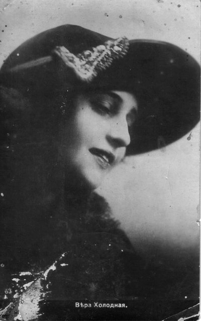 Vera Kholodnaya, Russian silent film actress, 1910s by Unbekannt