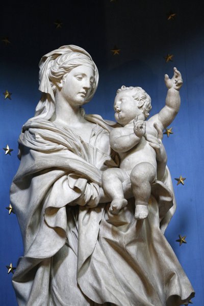 Virgin with child, Paris, France by Unbekannt