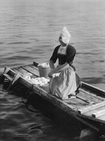 Washing in the Zuider Zee, Volendam, Netherlands by Unbekannt