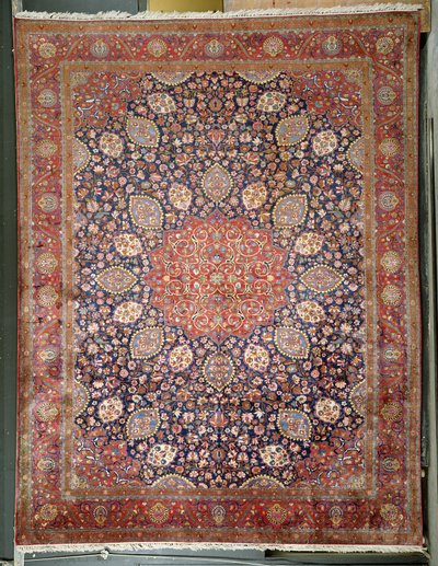 Antique silk carpet, Kashmiri by Unbekannt