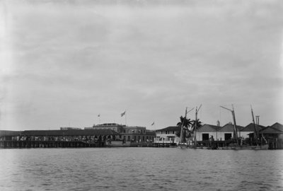 Boat landing by Unbekannt
