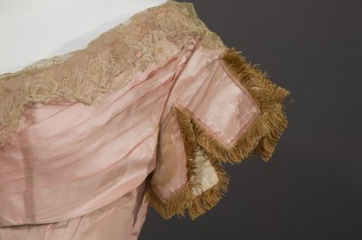 Bridesmaid dress by Unknown artist