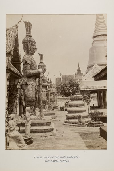 Photograph in photograph album by Unknown photographer