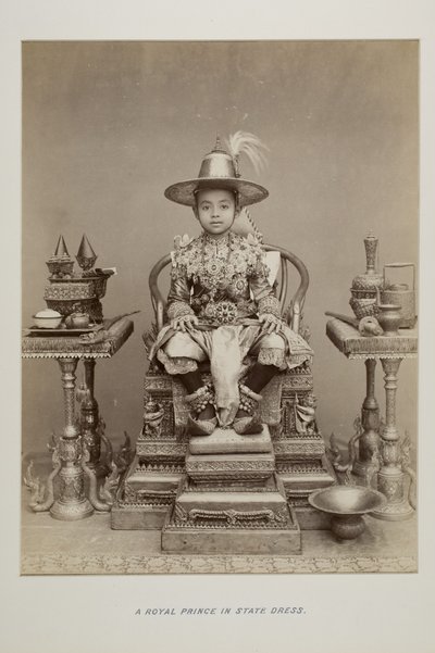 Photograph in photograph album by Unknown photographer