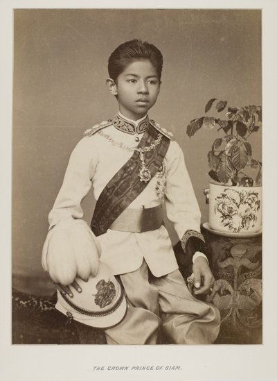 Photograph in Photograph Album by Unknown photographer
