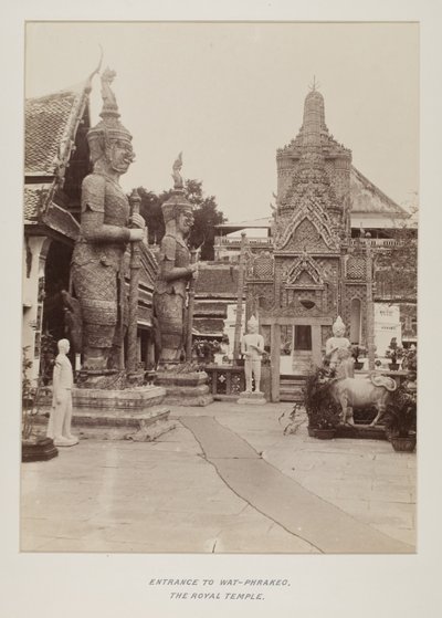 Photograph in Photograph Album by Unknown photographer