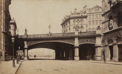 The Holborn Viaduct, London by Unknown photographer