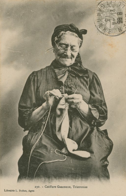 Tricoteuse by French Photographer