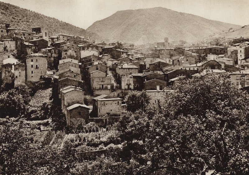 Scanno, Abruzzi by Kurt Hielscher